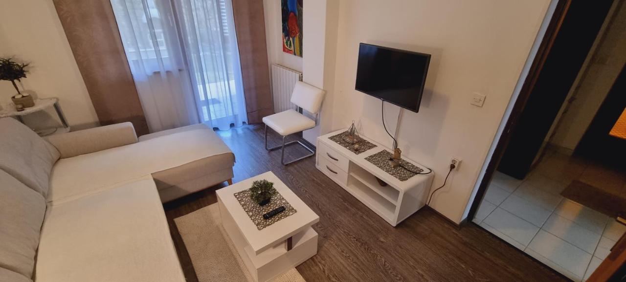 Evergreen Apartment
